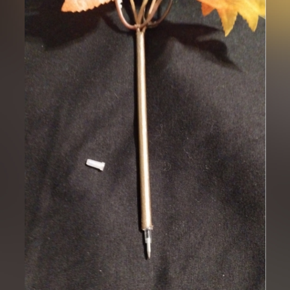 Fall Pens - Picture 3 of 4